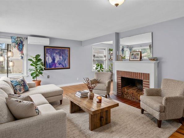12419 16th Avenue S, Seattle WA 98168