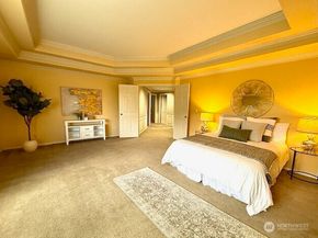 22623 SE 47th Court, Sammamish WA 98075