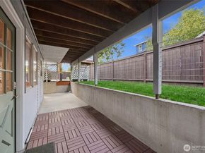 3502 29th Avenue W, Seattle WA 98199