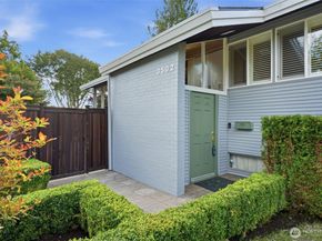 3502 29th Avenue W, Seattle WA 98199