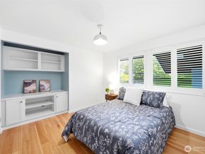 3502 29th Avenue W, Seattle WA 98199