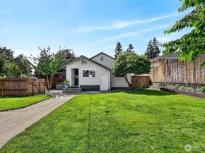 9056 37th Avenue SW, Seattle WA 98126