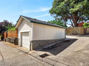 9056 37th Avenue SW, Seattle WA 98126
