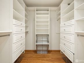 4007 48th Avenue NE, Seattle WA 98105