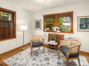 4007 48th Avenue NE, Seattle WA 98105