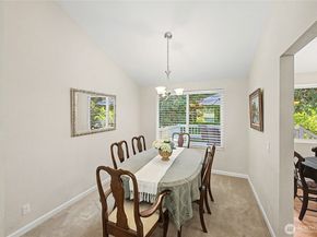 19719 41st Avenue NE, Lake Forest Park WA 98155