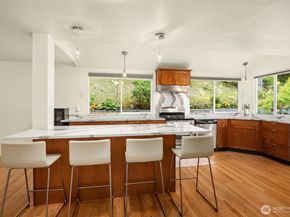 23424 100th Avenue W, Edmonds WA 98020
