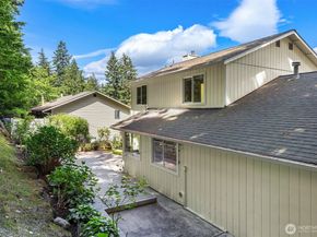 23424 100th Avenue W, Edmonds WA 98020