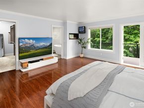 2607 W Newton Street, Seattle WA 98199
