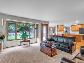 15454 SE 67th Street, Bellevue WA 98006