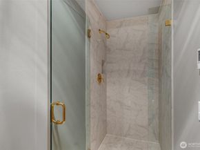 15454 SE 67th Street, Bellevue WA 98006