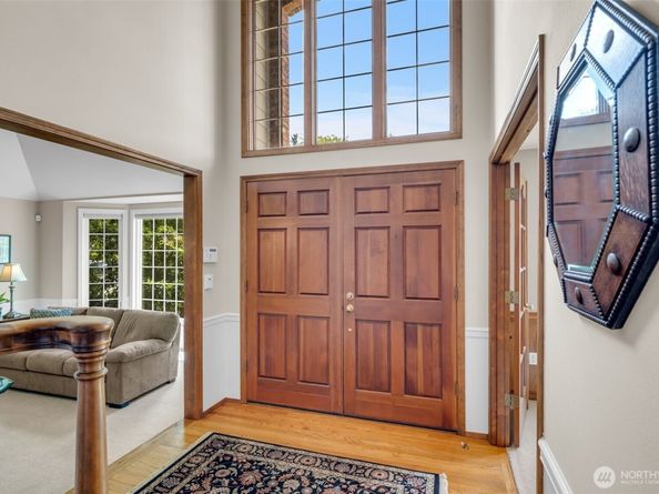 15454 SE 67th Street, Bellevue WA 98006
