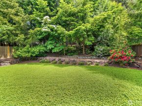 15454 SE 67th Street, Bellevue WA 98006