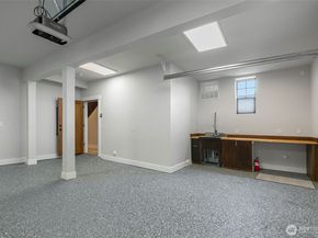 10715 2nd Avenue NW, Seattle WA 98177