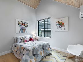 10715 2nd Avenue NW, Seattle WA 98177