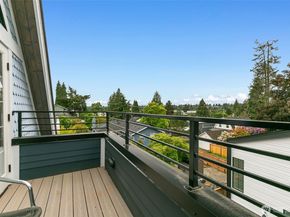 10715 2nd Avenue NW, Seattle WA 98177