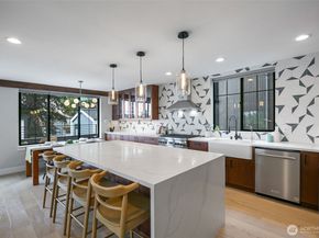 10715 2nd Avenue NW, Seattle WA 98177