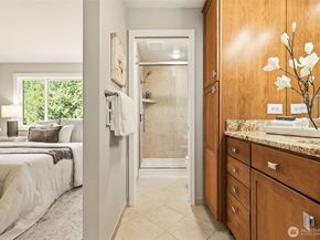 920 225th Court NE, Sammamish WA 98074