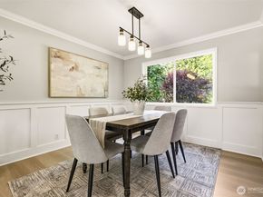 920 225th Court NE, Sammamish WA 98074