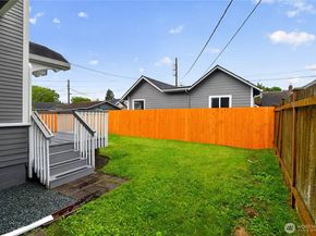 1918 Baker Avenue A, Everett WA 98201