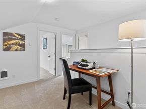 1918 Baker Avenue A, Everett WA 98201