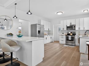 1918 Baker Avenue A, Everett WA 98201
