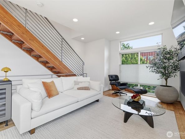 316 NW 41st Street B, Seattle WA 98107