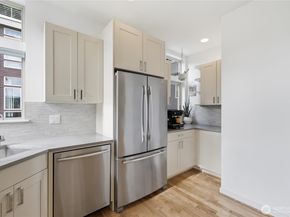 316 NW 41st Street B, Seattle WA 98107