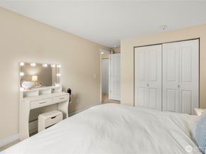 15827 NE Leary Way B114, Redmond WA 98052