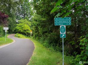 15827 NE Leary Way B114, Redmond WA 98052