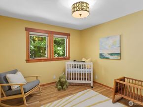 14677 Sivertson Road NE, Bainbridge Island WA 98110