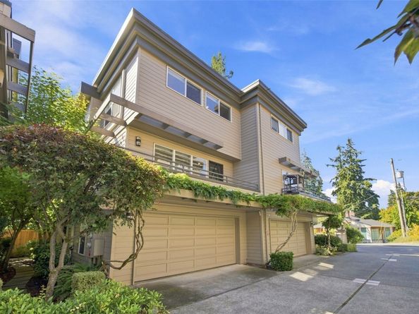 12506 26th Avenue NE A103, Seattle WA 98125
