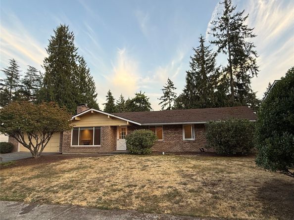 17421 NE 11th Street, Bellevue WA 98008