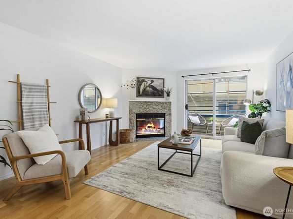 6960 California Avenue SW A304, Seattle WA 98136