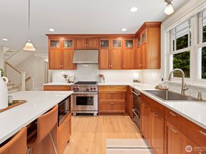 1852 E Shelby Street, Seattle WA 98112