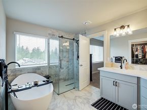 3420 104th Drive NE, Lake Stevens WA 98258