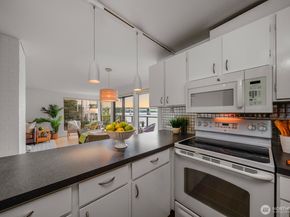 2360 43rd Avenue E 206, Seattle WA 98112