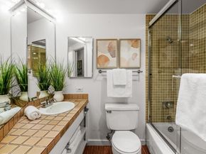 2360 43rd Avenue E 206, Seattle WA 98112