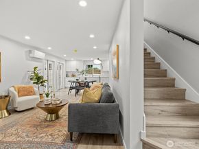 8117 17th Avenue SW B, Seattle WA 98106