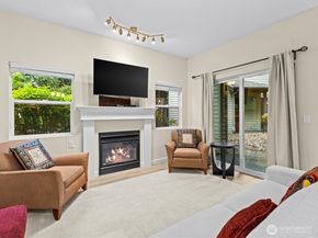 17736 134th Lane SE G2, Renton WA 98058