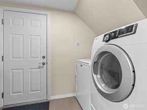 17736 134th Lane SE G2, Renton WA 98058
