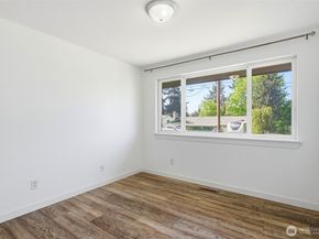 3609 S 263rd Street, Kent WA 98032