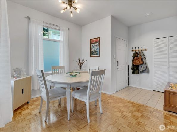 23311 59th Place S 186, Kent WA 98032