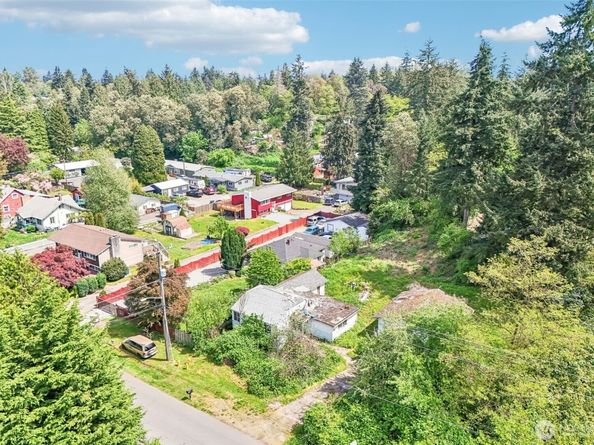 12242 10th Avenue S, Seattle WA 98168