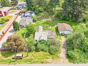 12242 10th Avenue S, Seattle WA 98168