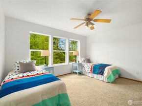 7018 Allman Avenue SE, Snoqualmie WA 98065