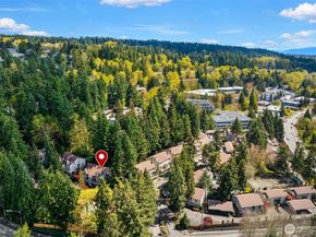 3506 108th Place NE 2, Bellevue WA 98004