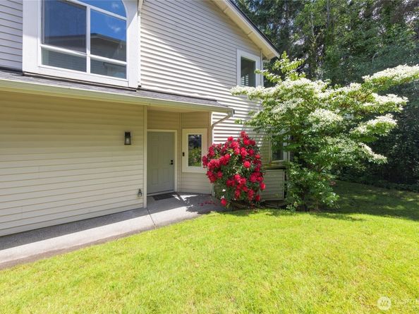 12541 NE 7th Place, Bellevue WA 98005