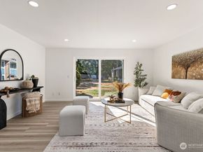 25416 106th Avenue NW D4, Kent WA 98030