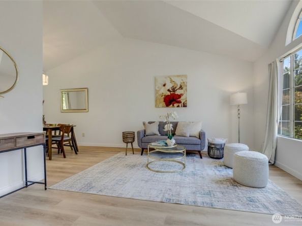 1124 S 23rd Street, Renton WA 98055